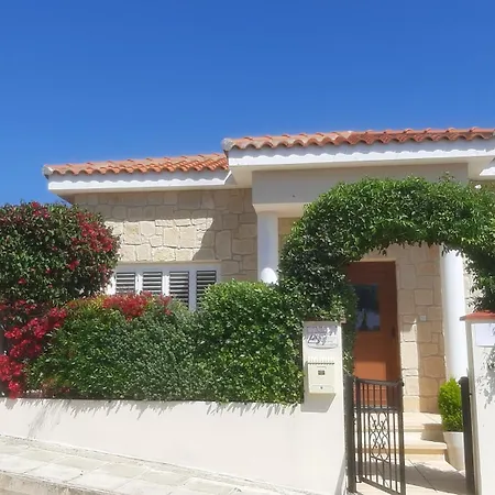 Holiday- Breathtaking Sea Views, Amazing Garden, Private Pool, Bbq, Next To Coral Bay, Lower Peyia, Paphos Villa *