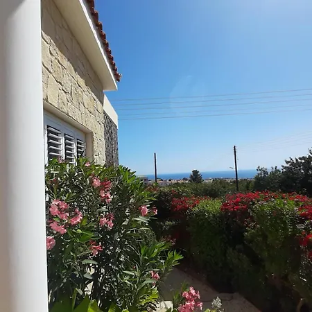 Holiday- Breathtaking Sea Views, Amazing Garden, Private Pool, Bbq, Next To Coral Bay, Lower Peyia, Paphos *