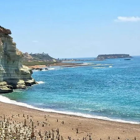Βίλα Holiday- Breathtaking Sea Views, Amazing Garden, Private Pool, Bbq, Next To Coral Bay, Lower Peyia, Paphos