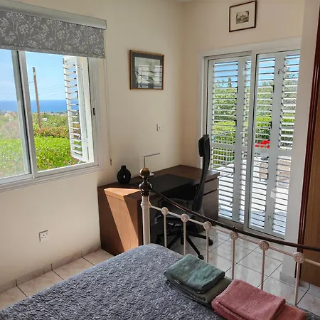 Villa Holiday- Breathtaking Sea Views, Amazing Garden, Private Pool, Bbq, Next To Coral Bay, Lower Peyia, Paphos