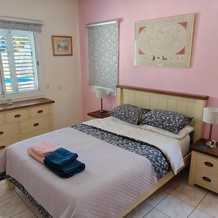 Villa Holiday- Breathtaking Sea Views, Amazing Garden, Private Pool, Bbq, Next To Coral Bay, Lower Peyia, Paphos Pegeia