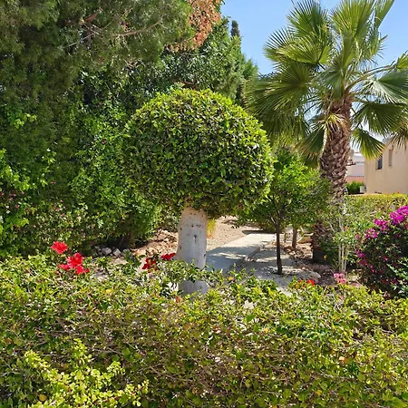 Holiday- Breathtaking Sea Views, Amazing Garden, Private Pool, Bbq, Next To Coral Bay, Lower Peyia, Paphos *
