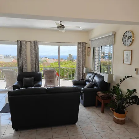 Villa Holiday- Breathtaking Sea Views, Amazing Garden, Private Pool, Bbq, Next To Coral Bay, Lower Peyia, Paphos