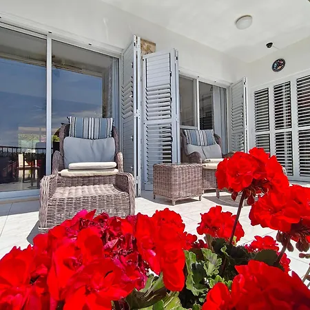 Holiday- Breathtaking Sea Views, Amazing Garden, Private Pool, Bbq, Next To Coral Bay, Lower Peyia, Paphos Villa Pegeia
