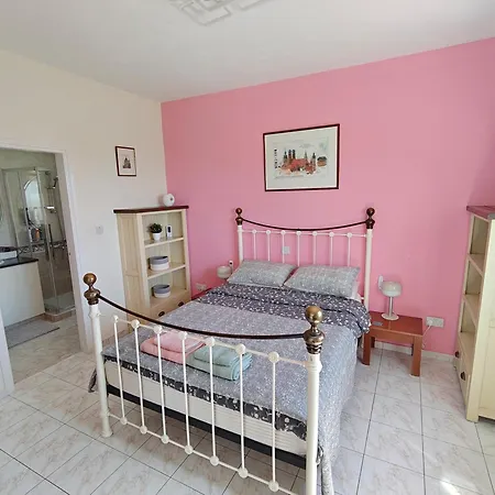 Holiday- Breathtaking Sea Views, Amazing Garden, Private Pool, Bbq, Next To Coral Bay, Lower Peyia, Paphos Βίλα Πέγεια