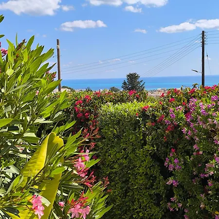 Sea View Private Pool Near Coral Bay With Garden And Bbq