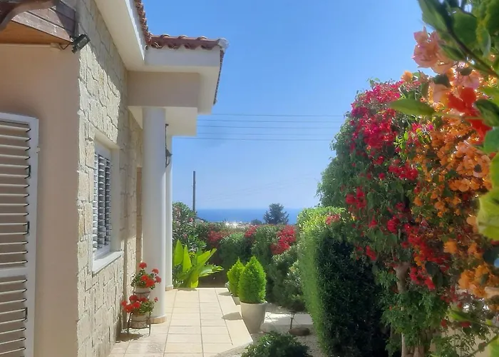 Holiday- Breathtaking Sea Views, Amazing Garden, Private Pool, Bbq, Next To Coral Bay, Lower Peyia, Paphos Pegeia