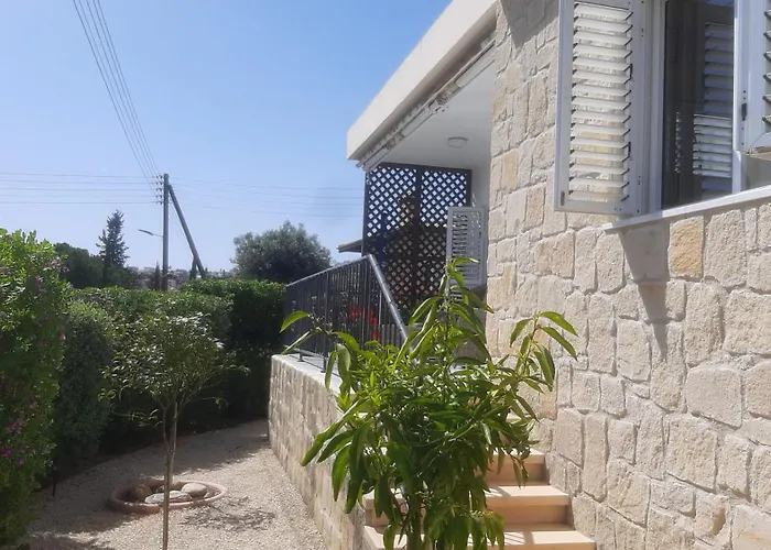 Vila Holiday- Breathtaking Sea Views, Amazing Garden, Private Pool, Bbq, Next To Coral Bay, Lower Peyia, Paphos Pegeia