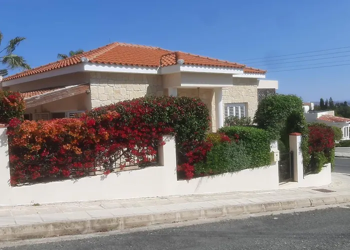 Holiday- Breathtaking Sea Views, Amazing Garden, Private Pool, Bbq, Next To Coral Bay, Lower Peyia, Paphos Vila Pegeia