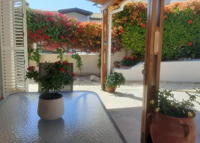 Vila Holiday- Breathtaking Sea Views, Amazing Garden, Private Pool, Bbq, Next To Coral Bay, Lower Peyia, Paphos