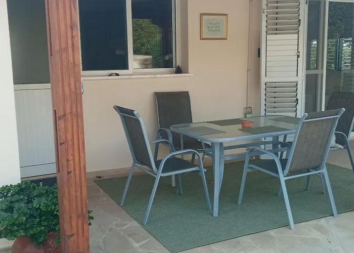 Vila Holiday- Breathtaking Sea Views, Amazing Garden, Private Pool, Bbq, Next To Coral Bay, Lower Peyia, Paphos Pegeia