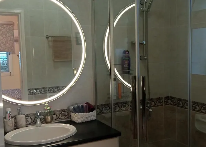 Vila Holiday- Breathtaking Sea Views, Amazing Garden, Private Pool, Bbq, Next To Coral Bay, Lower Peyia, Paphos Pegeia