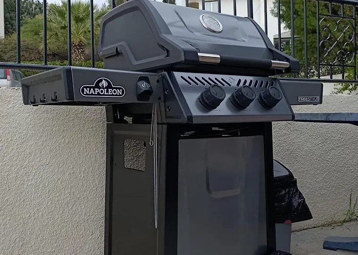 Holiday- Breathtaking Sea Views, Amazing Garden, Private Pool, Bbq, Next To Coral Bay, Lower Peyia, Paphos Pegeia